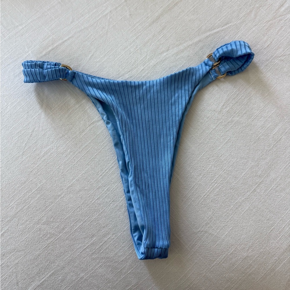 Monday Swimwear Morocco bikini set - Picture 2 of 3